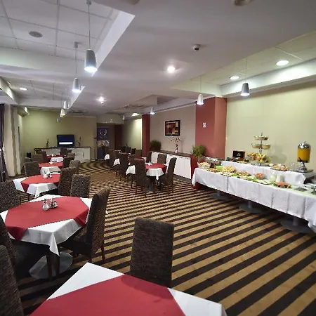 Balkan Garni Hotel