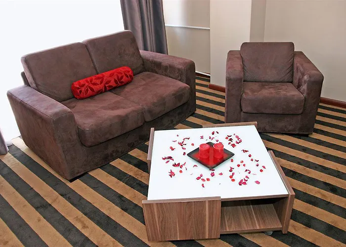 Отель Balkan Garni 3*